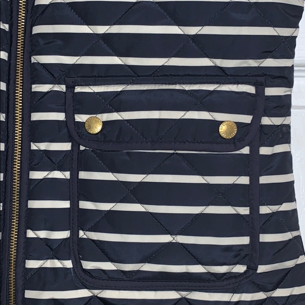 Vest - Picture 3 of 3